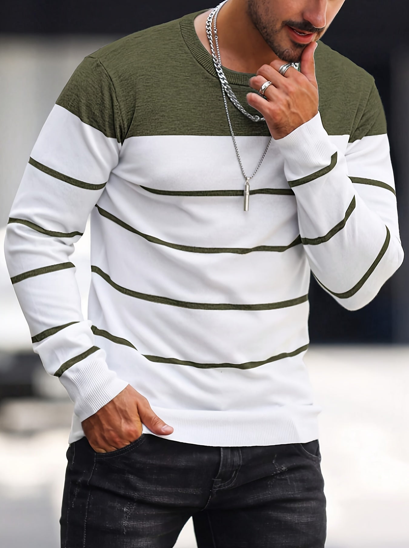 Pull tricoté rayé bleu marine pour homme – Col rond décontracté