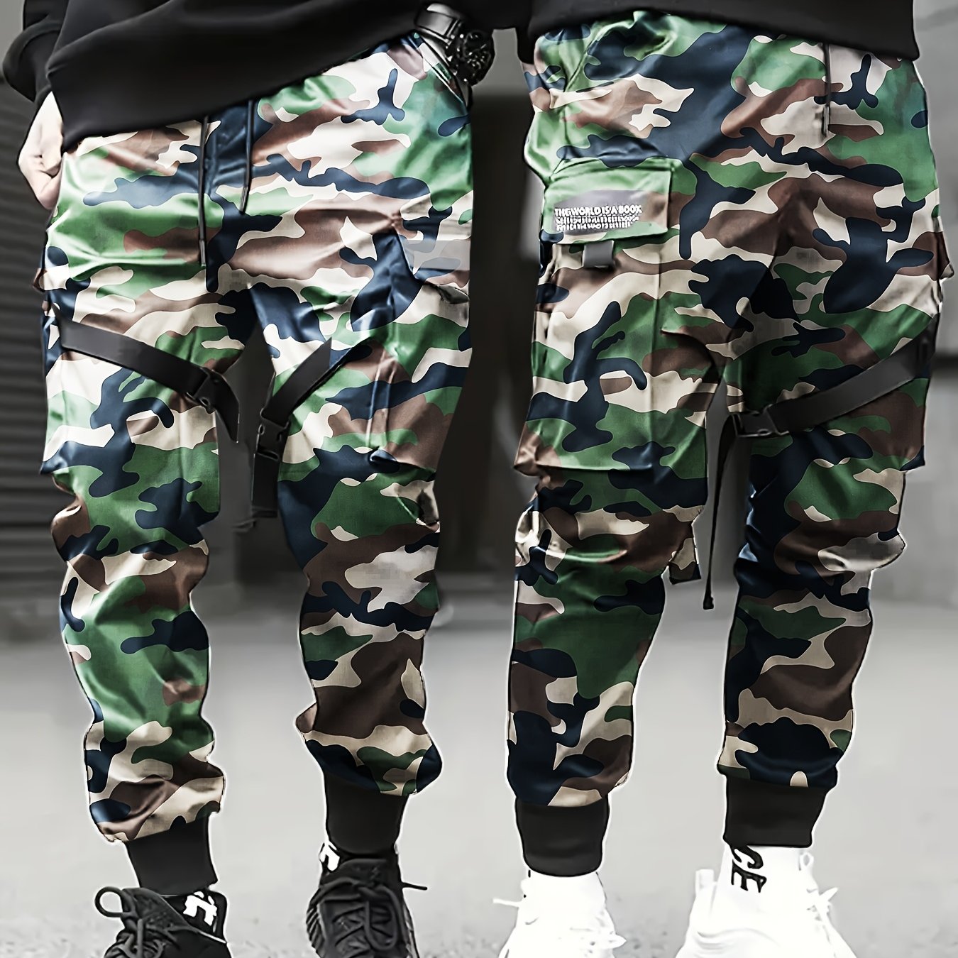 Men’s Camouflage Cargo Pants – Multi-Pocket Loose Street Trousers