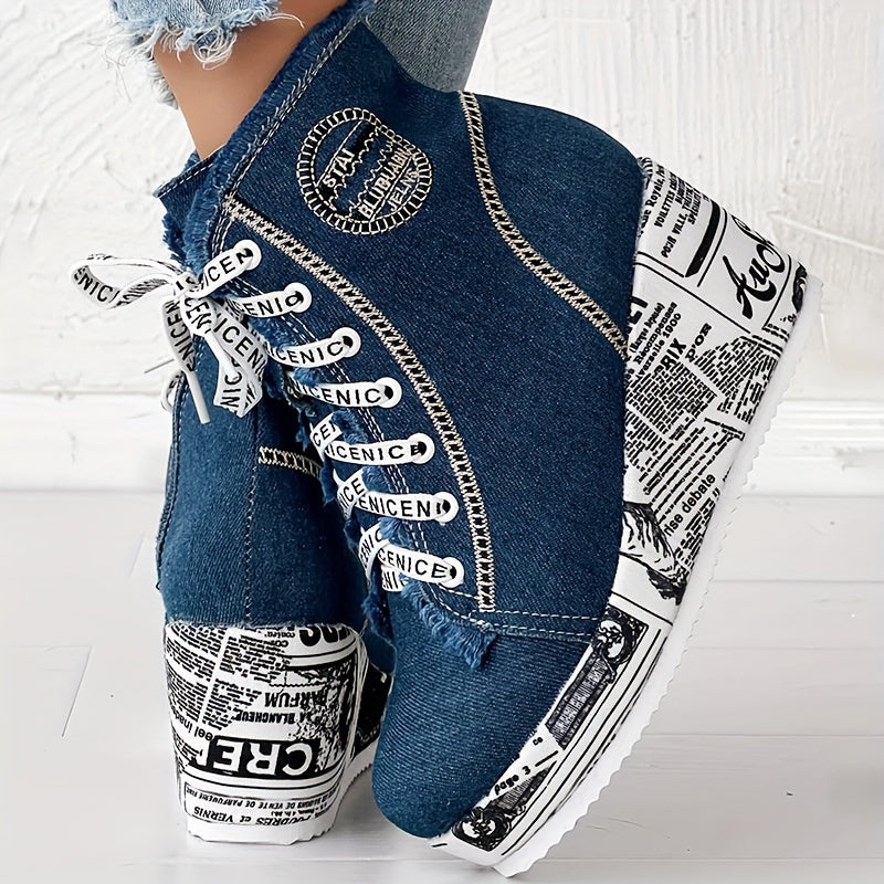 Women’s Dazzle Chunky Heel Boots – Lace-Up Heart Lace Ankle Booties