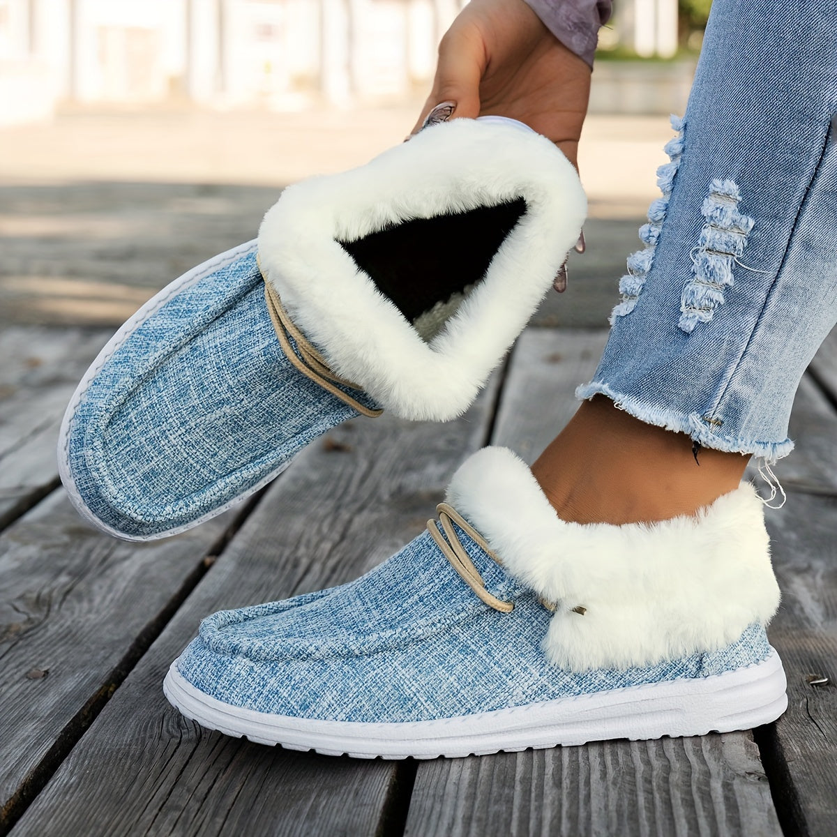 Women’s Slip-On Loafers – Warm Non-Slip Casual Winter Shoes with EVA Sole