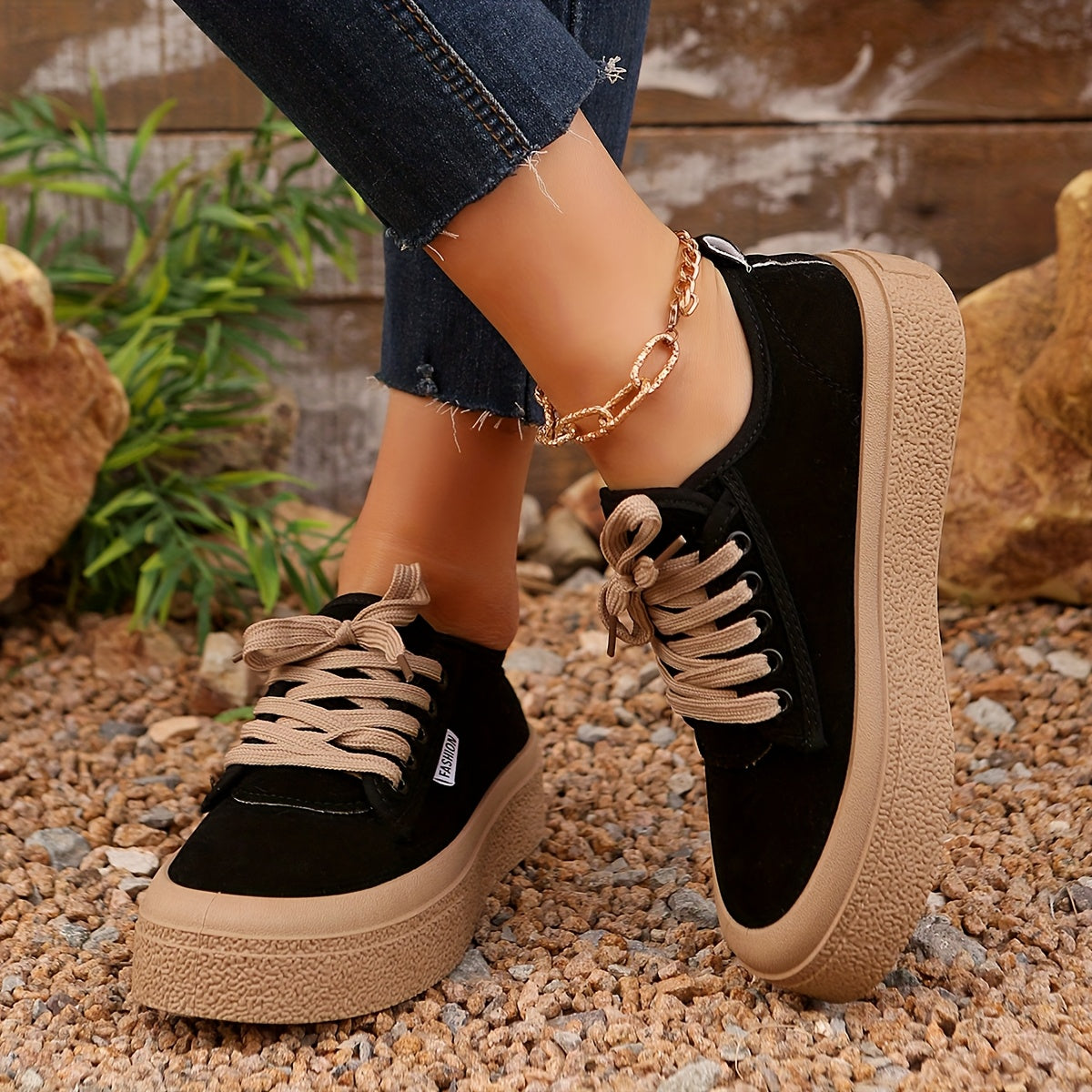 Zapatillas Bajas Minimalistas con Cordones para Mujer – Calzado Casual Versátil