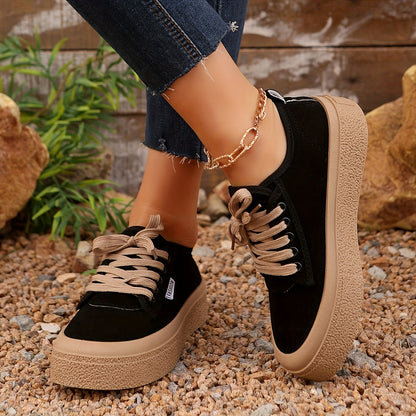 Zapatillas Bajas Minimalistas con Cordones para Mujer – Calzado Casual Versátil