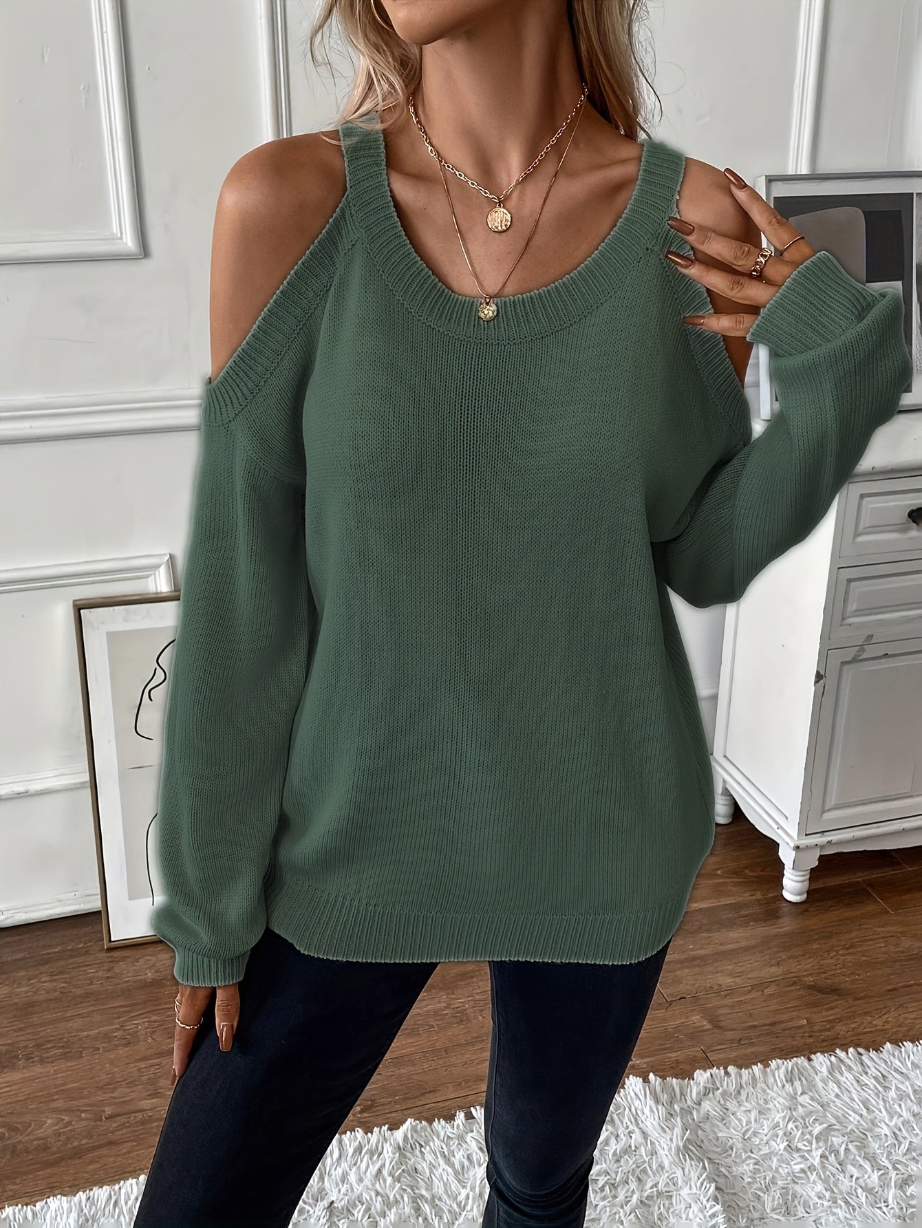 Women’s Elegant Crew Neck Pullover – Soft Knit Fall/Winter Sweater