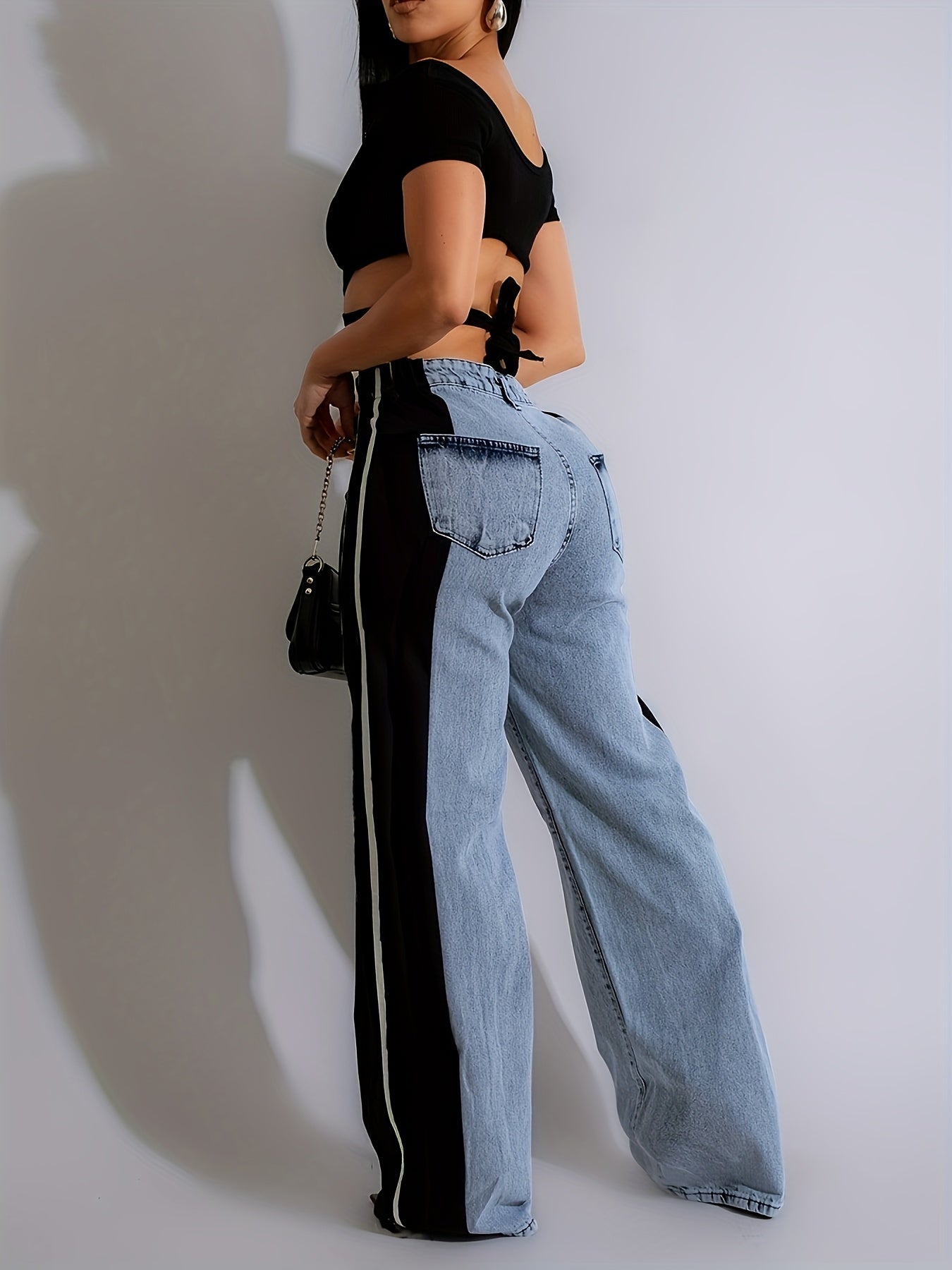 Pantalon large taille haute – Coupe allongeante à empiècement rayé